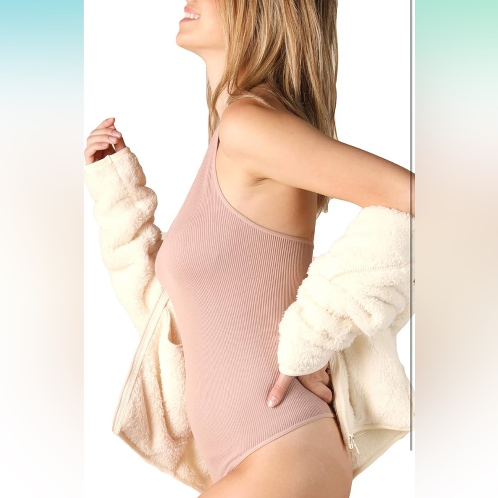 NIKIBIKI Women Seamless Halter Neck Ribbed Bodysuit, One Size
